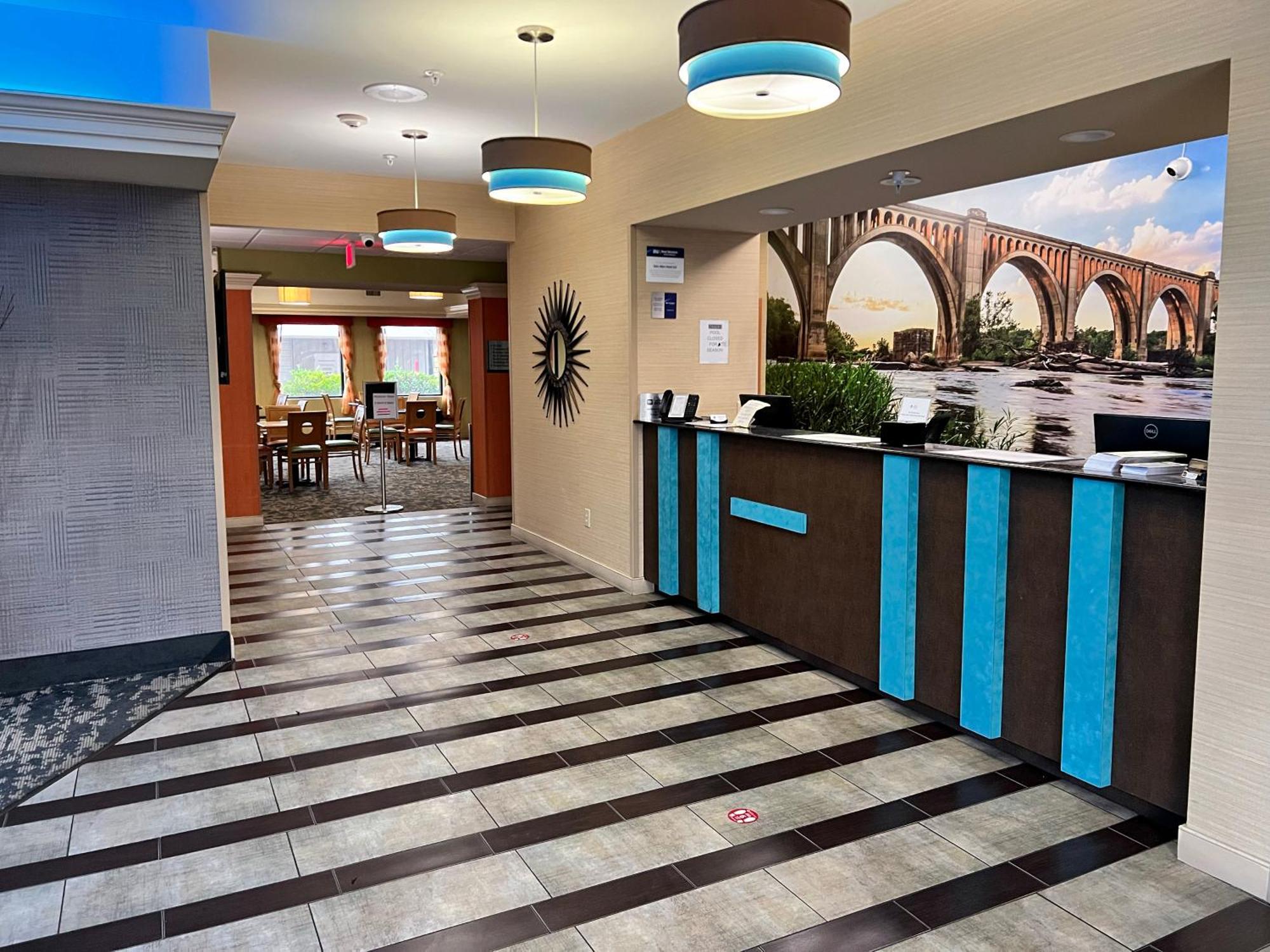Best Western Plus Glen Allen Inn Exterior foto